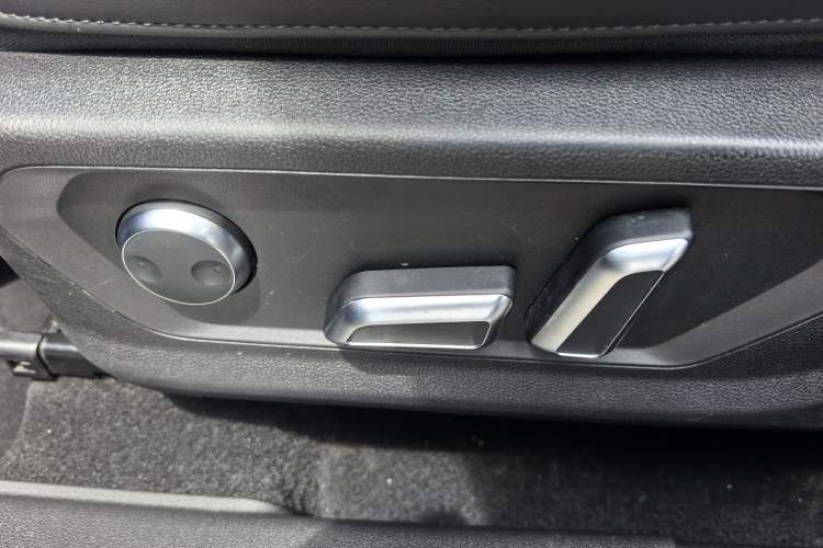 Used Haval H6S 2022 2.0T All-Wheel-Drive Trendy Sports Edition Interior 11