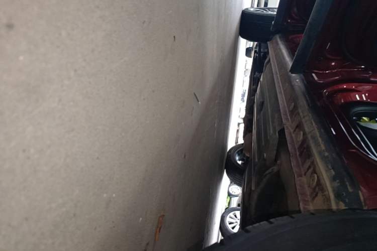 Used Haval H6S 2022 2.0T Two-Wheel Drive ZhiRun Version Left Side Sill