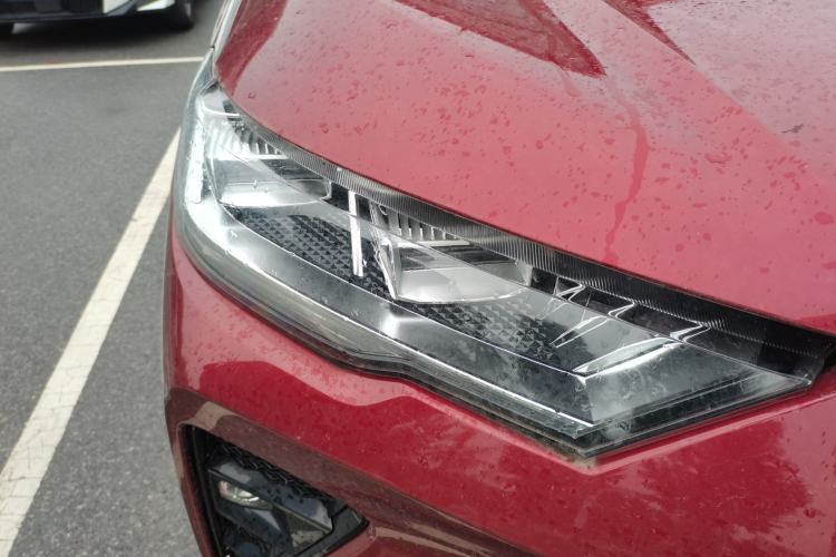 Used Haval H6S 2022 2.0T Two-Wheel Drive ZhiRun Version Right Front Headlight