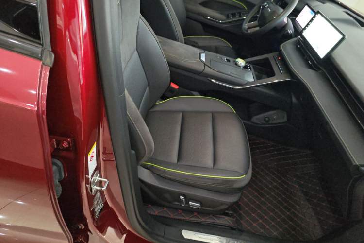 Used Haval H6S 2022 1.5T DHT ZhiRun Edition Right Front Seat