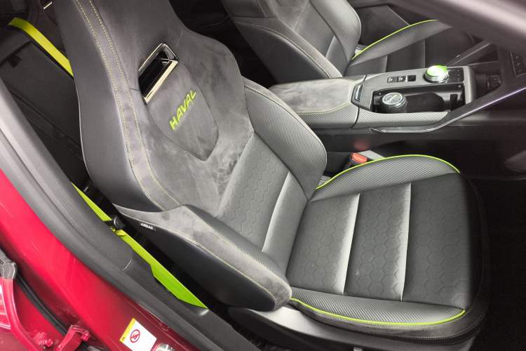 Used Haval H6S 2022 2.0T Two-Wheel Drive ZhiRun Version Right Front Seat