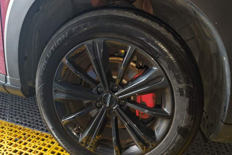 Used Haval H6S 2022 1.5T DHT ZhiRun Edition Right Front Wheel Hub