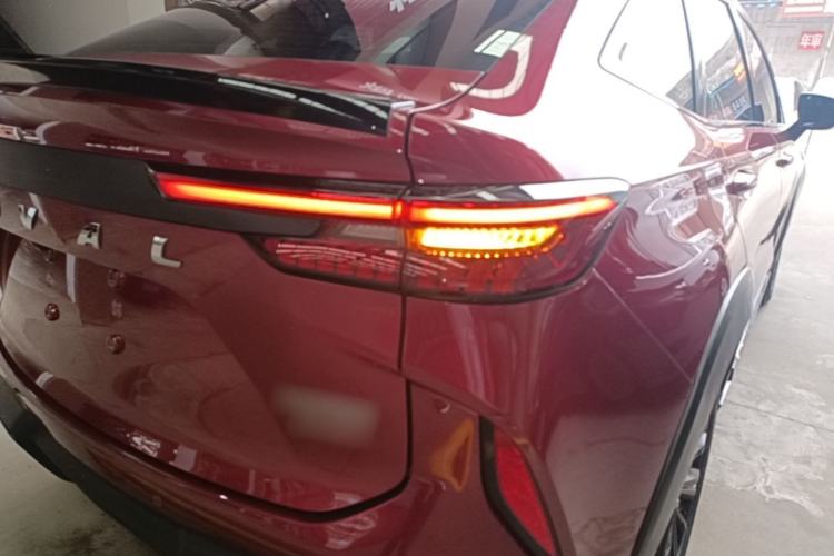 Used Haval H6S 2022 2.0T Two-Wheel Drive ZhiRun Version Right Rear Taillight
