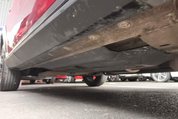 Used Haval H6S 2022 2.0T Two-Wheel Drive ZhiRun Version Right Side Sill