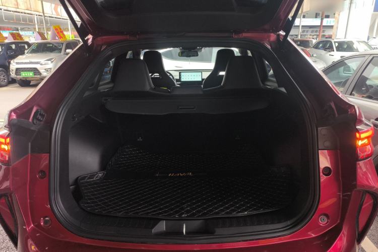 Used Haval H6S 2022 2.0T Two-Wheel Drive ZhiRun Version Trunk