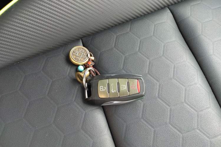 Used Haval H6S 2022 2.0T Two-Wheel Drive JoyRun Version Vehicle Key