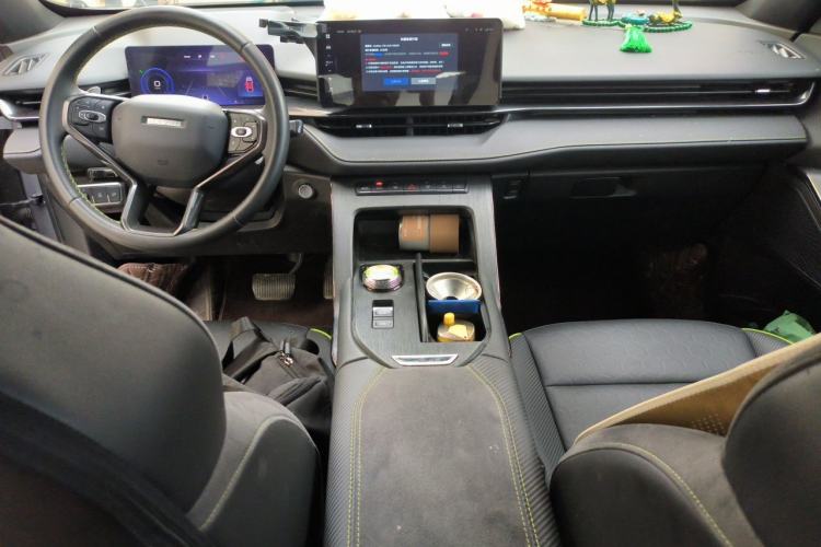 Used Haval H6S 2022 2.0T Two-Wheel Drive ZhiRun Version Center Console
