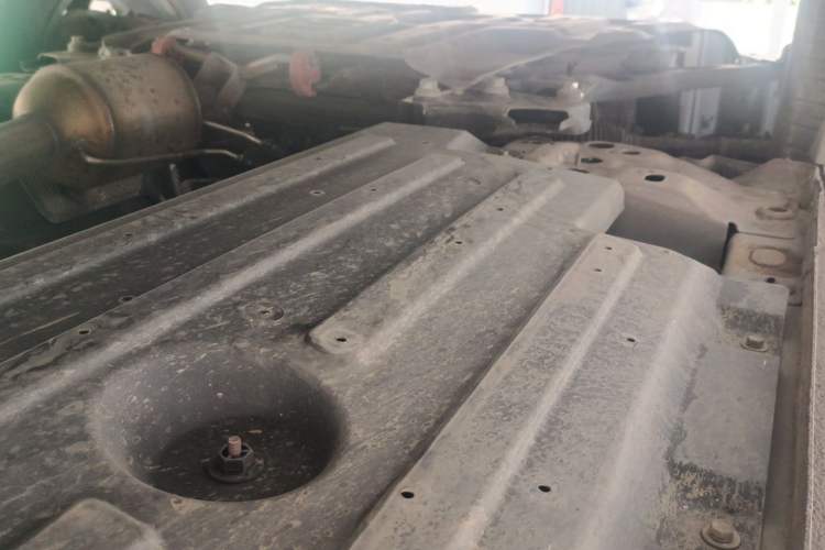 Used Haval H6S 2022 2.0T Two-Wheel Drive ZhiRun Version Chassis Front Left