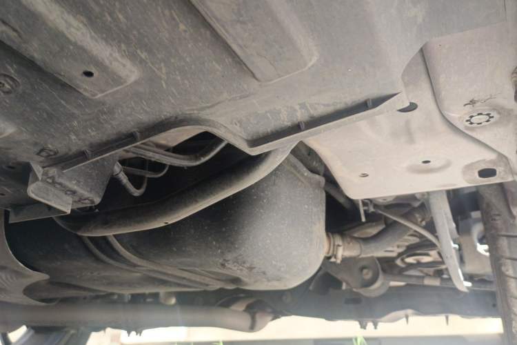 Used Haval H6S 2022 2.0T Two-Wheel Drive ZhiRun Version Chassis Rear Left