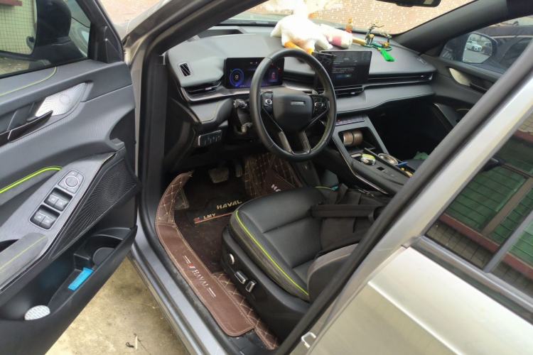 Used Haval H6S 2022 2.0T Two-Wheel Drive ZhiRun Version Driver Seat