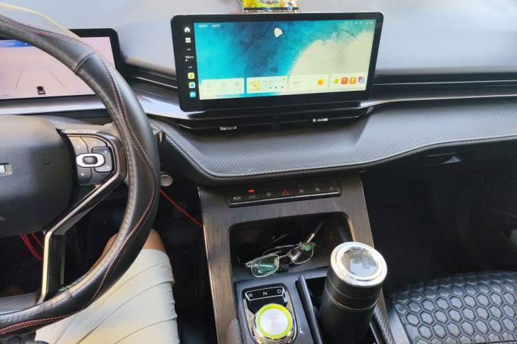Used Haval H6S 2022 1.5T DHT ZhiRun Edition Audio And AC Panel