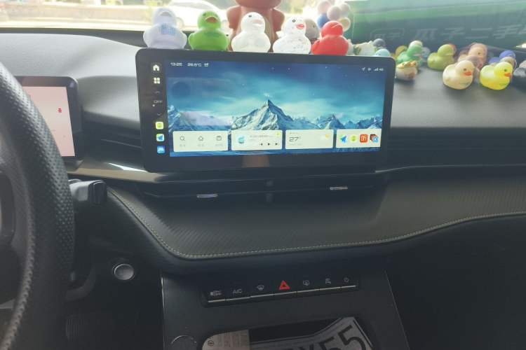 Used Haval H6S 2022 2.0T Two-Wheel Drive JoyRun Version Audio And AC Panel