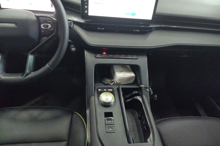 Used Haval H6S 2022 2.0T Two-Wheel Drive JoyRun Version Audio And AC Panel