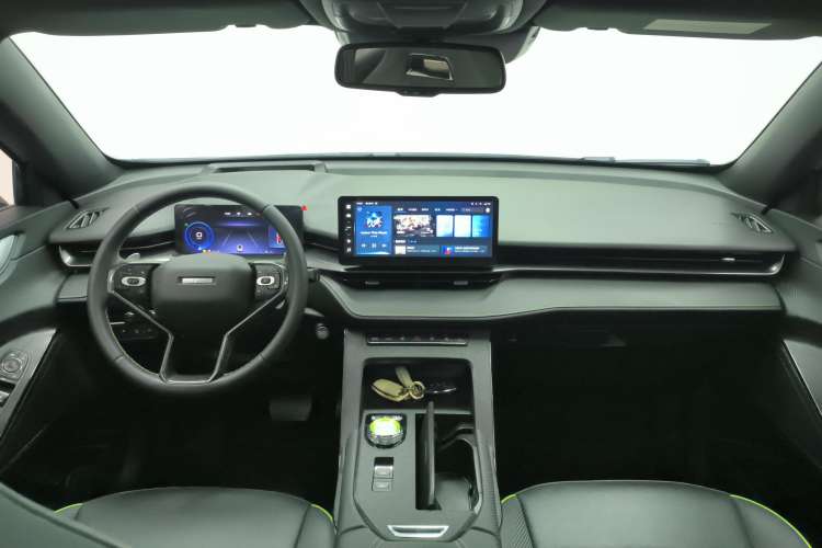Used Haval H6S 2022 2.0T Two-Wheel Drive ZhiRun Version Center Console