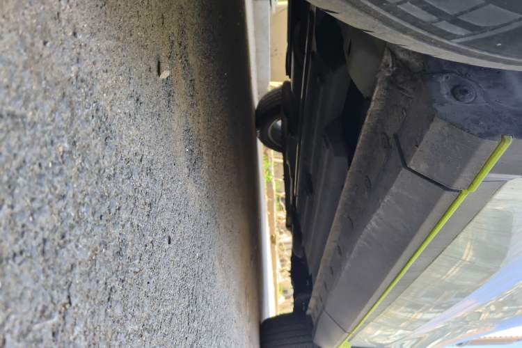 Used Haval H6S 2022 2.0T Two-Wheel Drive ZhiRun Version Chassis Front Left