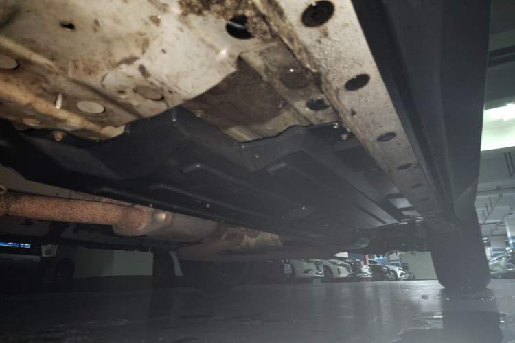 Used Haval H6S 2022 2.0T Two-Wheel Drive ZhiRun Version Chassis Front Left