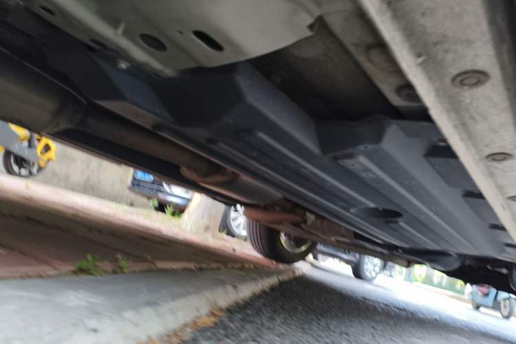 Used Haval H6S 2022 2.0T Two-Wheel Drive ZhiRun Version Chassis Front Left