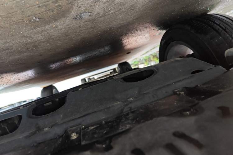 Used Haval H6S 2022 2.0T Two-Wheel Drive ZhiRun Version Chassis Front