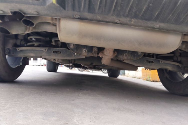 Used Haval H6S 2022 2.0T Two-Wheel Drive ZhiRun Version Chassis Rear