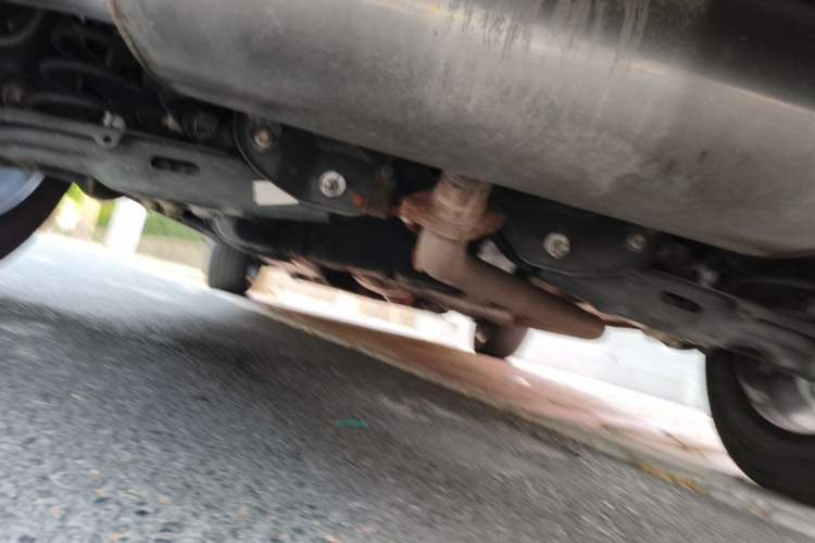 Used Haval H6S 2022 2.0T Two-Wheel Drive ZhiRun Version Chassis Rear