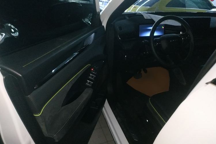Used Haval H6S 2022 2.0T Two-Wheel Drive ZhiRun Version Driver Seat