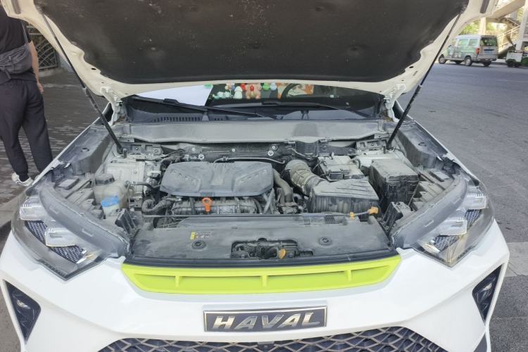 Used Haval H6S 2022 2.0T Two-Wheel Drive JoyRun Version Engine Bay