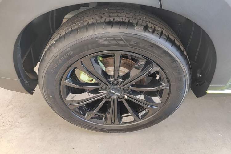 Used Haval H6S 2022 2.0T All-Wheel-Drive Trendy Sports Edition Exterior 5