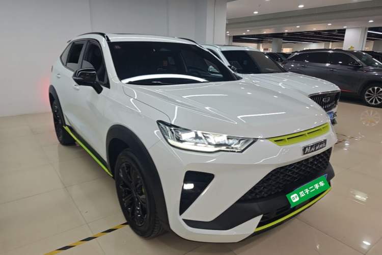 Used Haval H6S 2022 2.0T Two-Wheel Drive ZhiRun Version Front Right 45 Deg