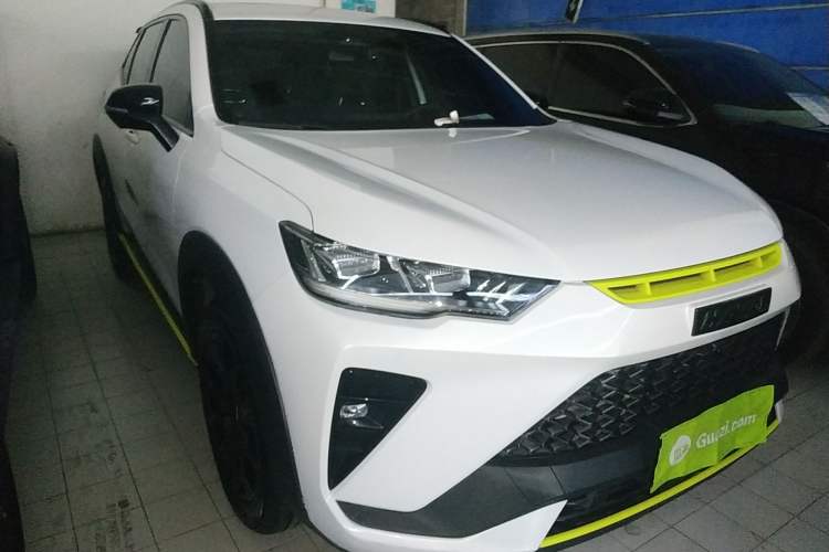 Used Haval H6S 2022 2.0T Two-Wheel Drive ZhiRun Version Front Right 45 Deg