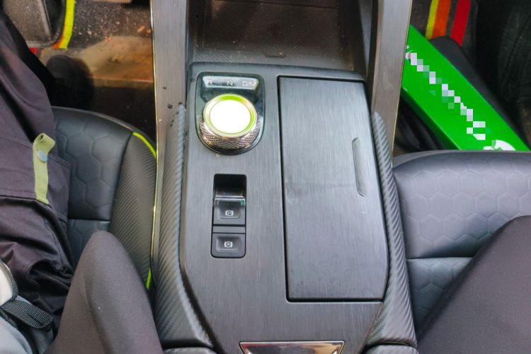 Used Haval H6S 2022 2.0T Two-Wheel Drive JoyRun Version Gear Lever
