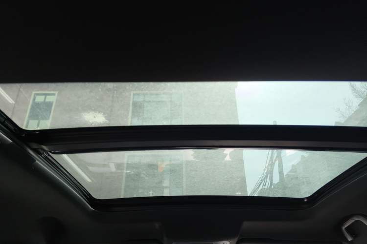 Used Haval H6S 2022 2.0T Two-Wheel Drive ZhiRun Version Headliner