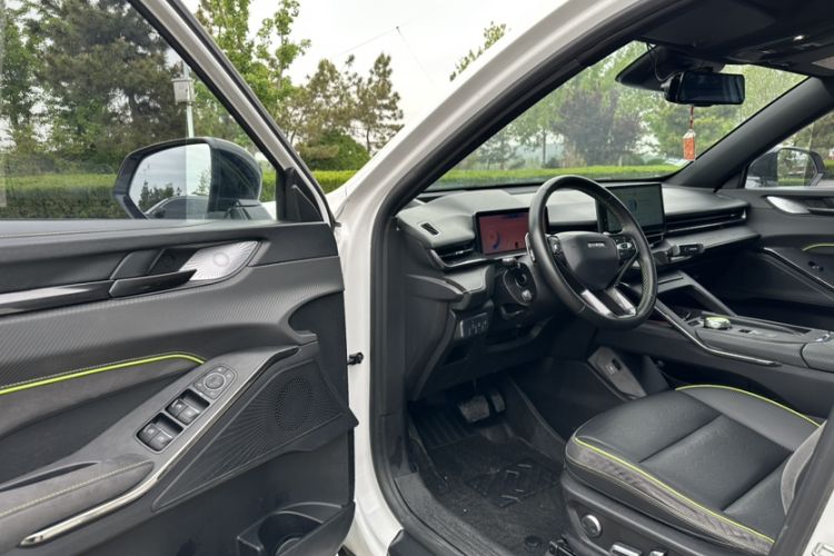 Used Haval H6S 2022 2.0T Two-Wheel Drive ZhiRun Version Interior 6