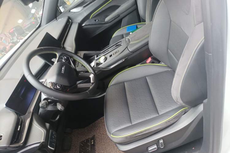 Used Haval H6S 2022 2.0T Two-Wheel Drive JoyRun Version Left Front Seat
