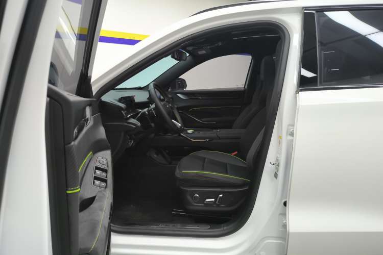 Used Haval H6S 2022 2.0T Two-Wheel Drive ZhiRun Version Left Front Seat