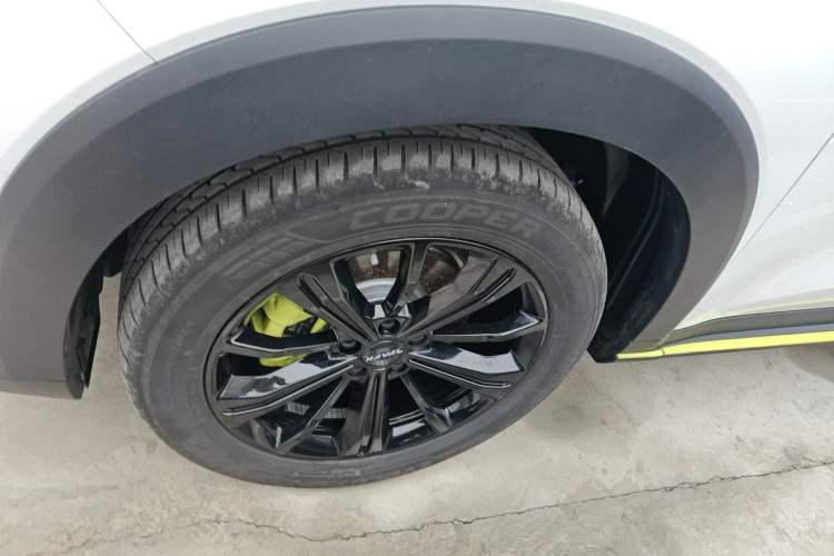 Used Haval H6S 2022 2.0T Two-Wheel Drive ZhiRun Version Left Front Wheel Hub