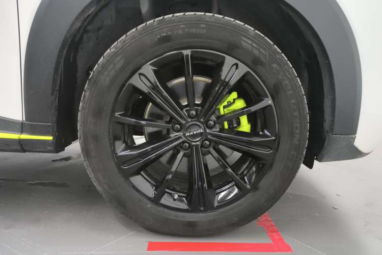 Used Haval H6S 2022 2.0T Two-Wheel Drive ZhiRun Version Left Front Wheel Hub