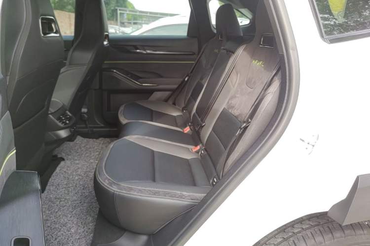 Used Haval H6S 2022 1.5T DHT Joyride Edition Left Rear Seat
