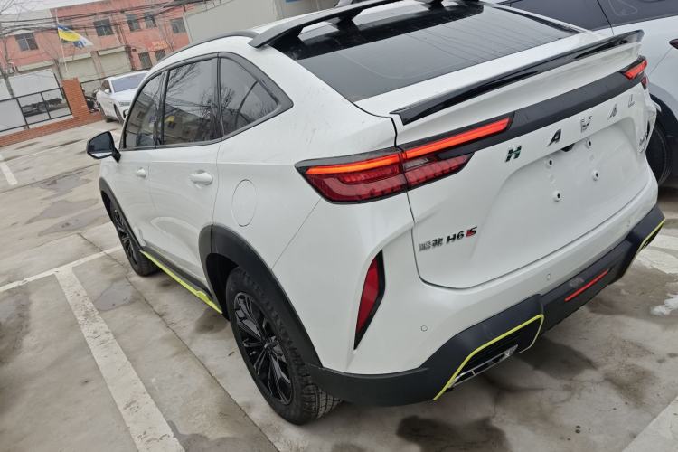 Used Haval H6S 2022 2.0T Two-Wheel Drive ZhiRun Version Left Side