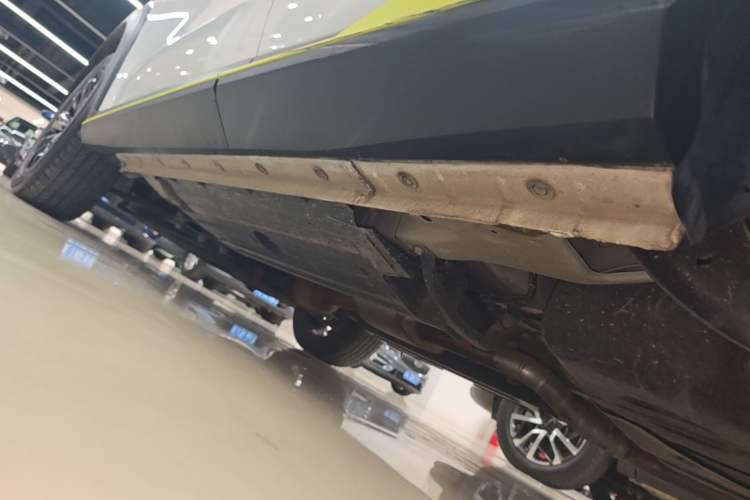 Used Haval H6S 2022 2.0T Two-Wheel Drive ZhiRun Version Left Side Sill