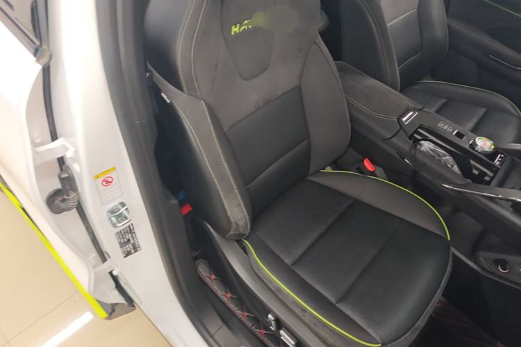 Used Haval H6S 2022 2.0T Two-Wheel Drive ZhiRun Version Right Front Seat