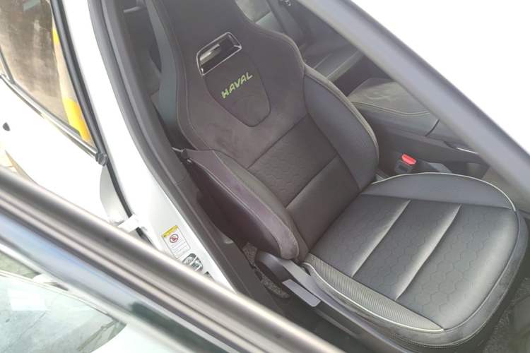 Used Haval H6S 2022 1.5T DHT Joyride Edition Right Front Seat