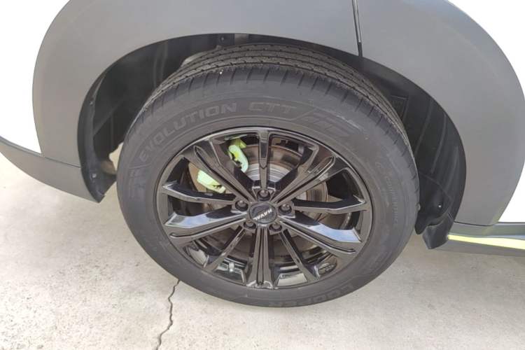 Used Haval H6S 2022 1.5T DHT Joyride Edition Right Rear Wheel Hub