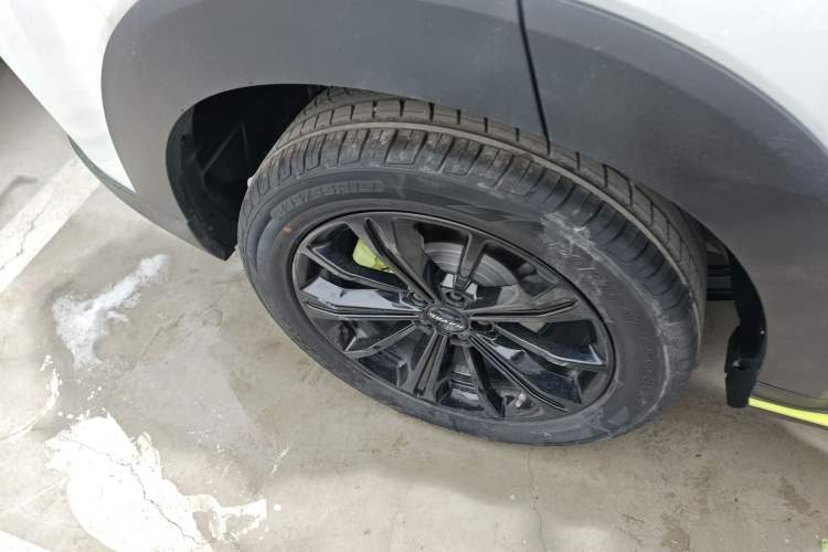 Used Haval H6S 2022 2.0T Two-Wheel Drive ZhiRun Version Right Rear Wheel Hub