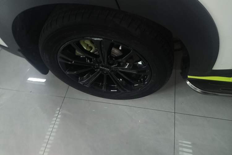 Used Haval H6S 2022 1.5T DHT Joyride Edition Right Rear Wheel Hub