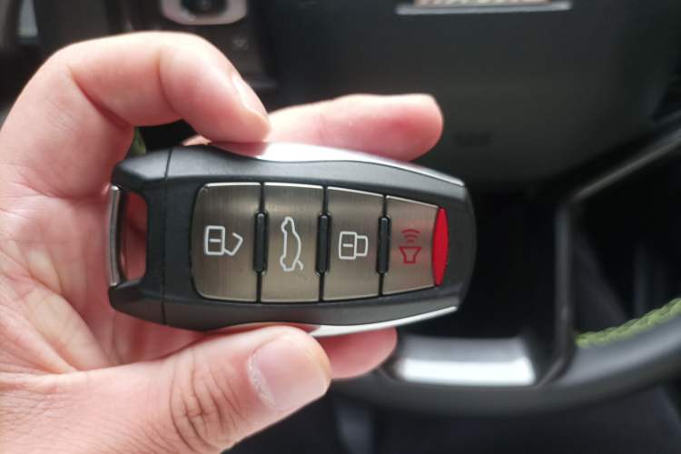Used Haval H6S 2022 2.0T Two-Wheel Drive JoyRun Version Vehicle Key