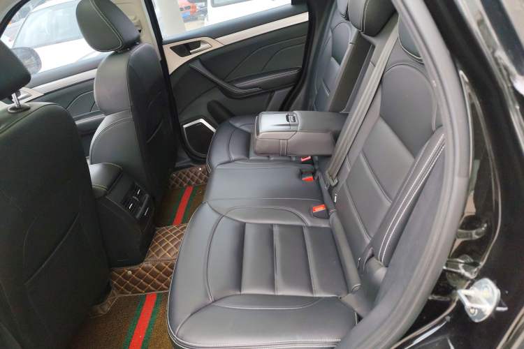 Used Haval H7 2019 2.0T Enjoyment Model China VI Standard Interior 4