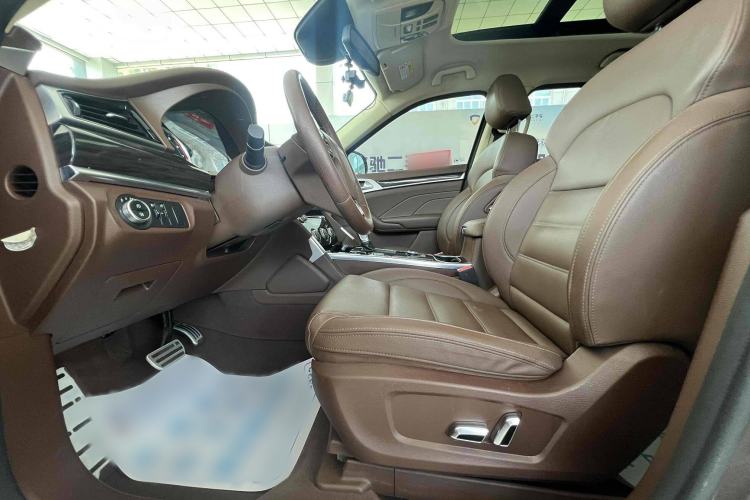 Used Haval H7 2017 Blue-Label H7L 2.0T Automatic Luxury Model Interior 1