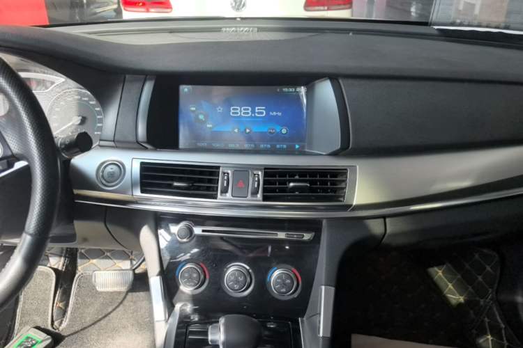 Used Haval H7 2016 Blue-Label H7 2.0T Automatic Luxury Model Audio And AC Panel