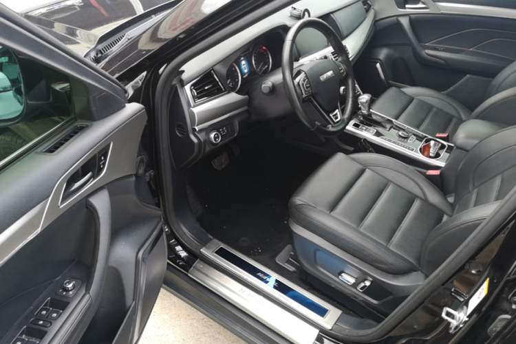 Used Haval H7 2016 Blue-Label H7 2.0T Automatic Luxury Model Driver Seat