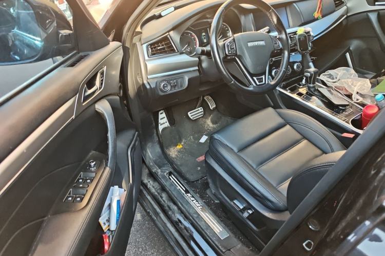 Used Haval H7 2016 Blue-Label H7 2.0T Automatic Luxury Model Driver Seat